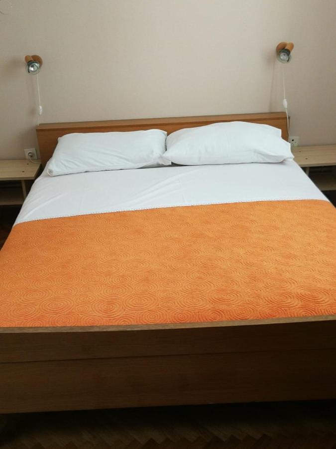 Apartments Ljubica Biograd Na Moru Exteriör bild