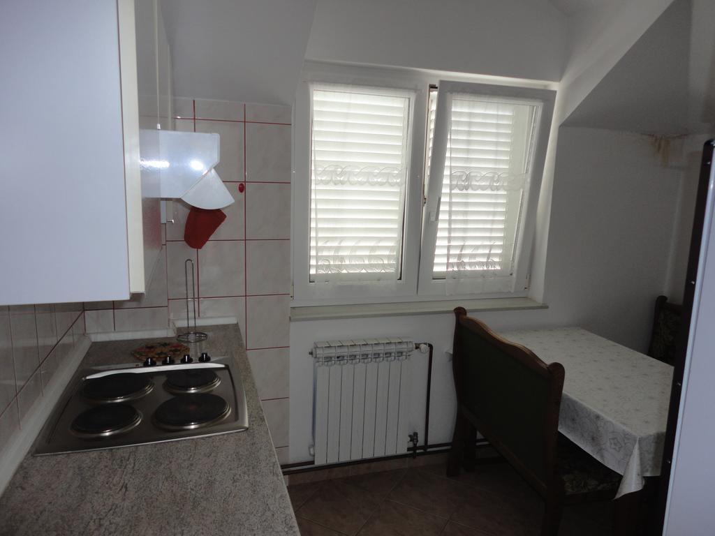 Apartments Ljubica Biograd Na Moru Rum bild