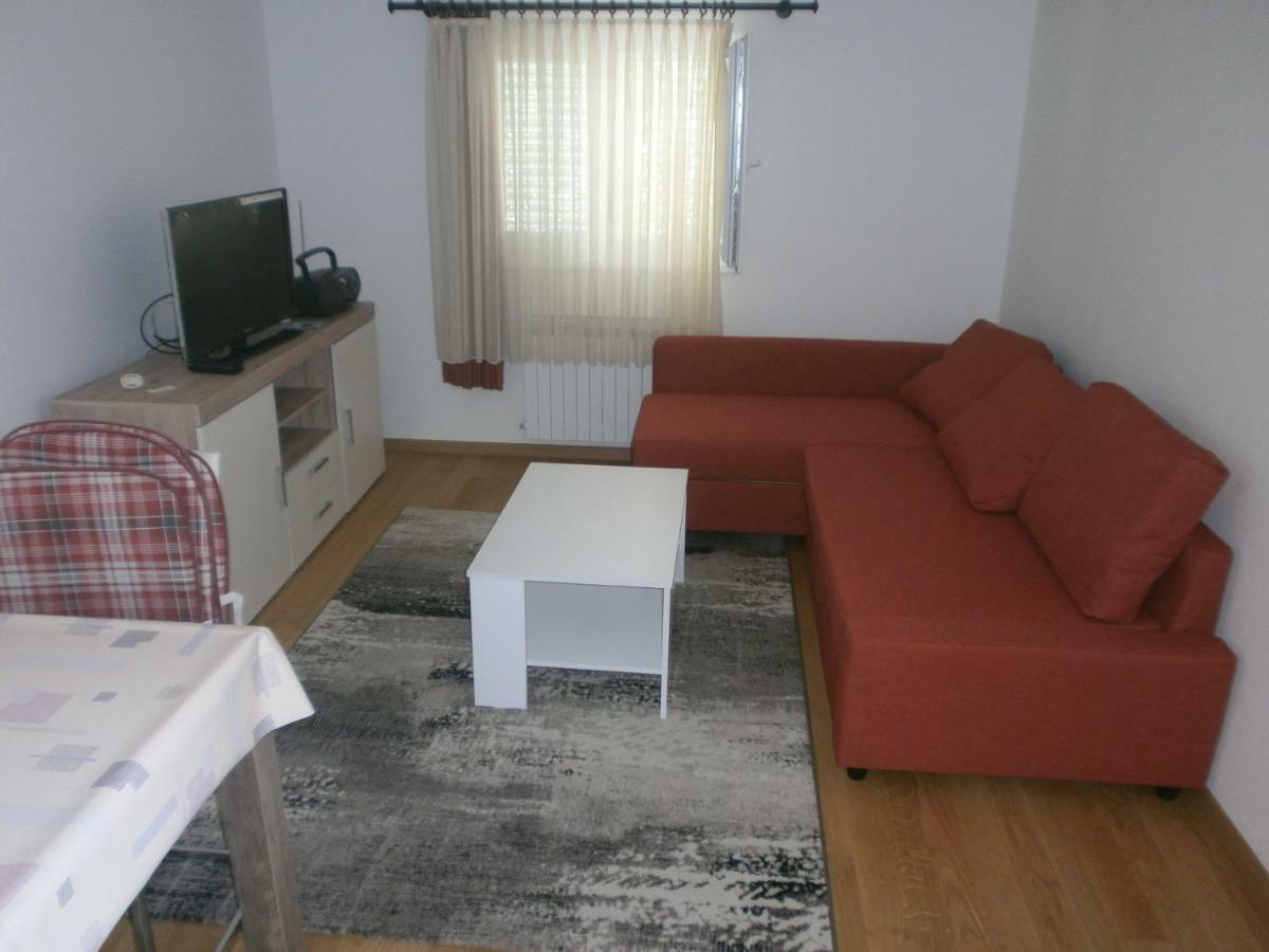 Apartments Ljubica Biograd Na Moru Exteriör bild
